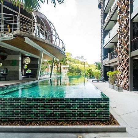 Emerald Terrace Apartments By Lofty Patong Luaran gambar