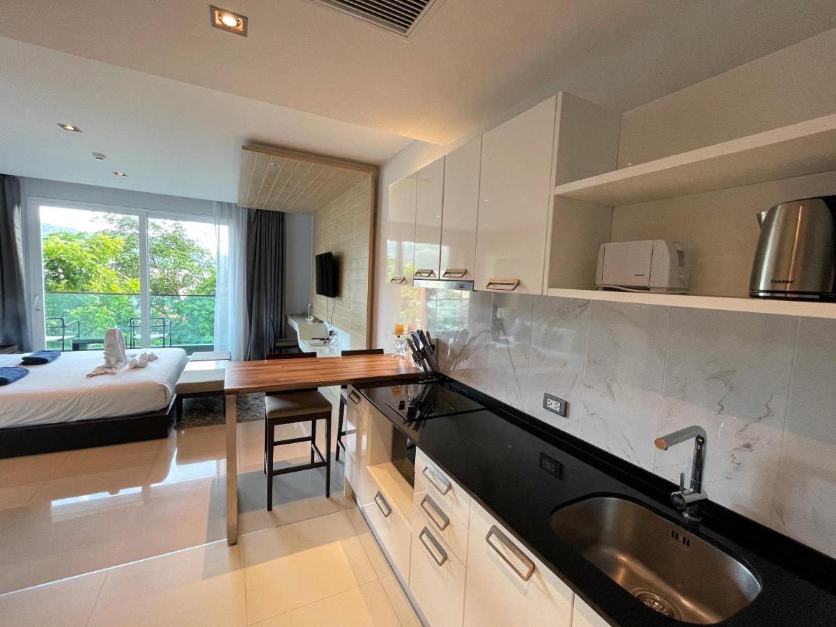 Emerald Terrace Apartments By Lofty Patong Luaran gambar