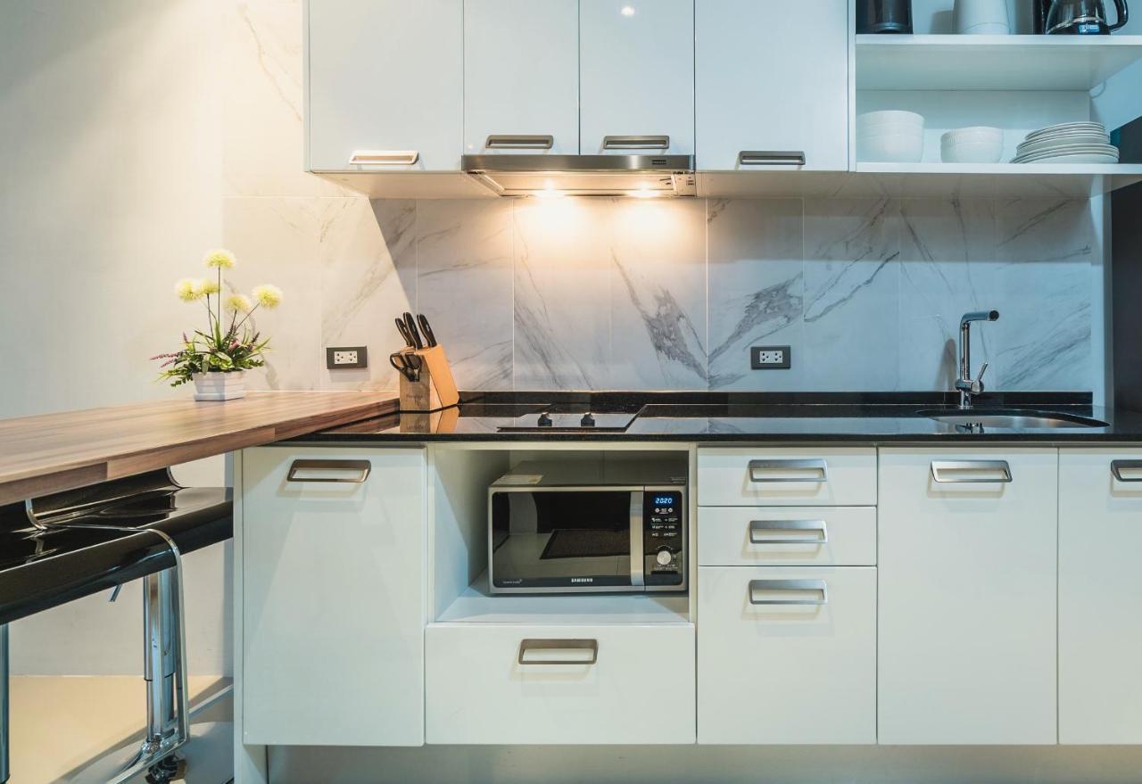 Emerald Terrace Apartments By Lofty Patong Luaran gambar