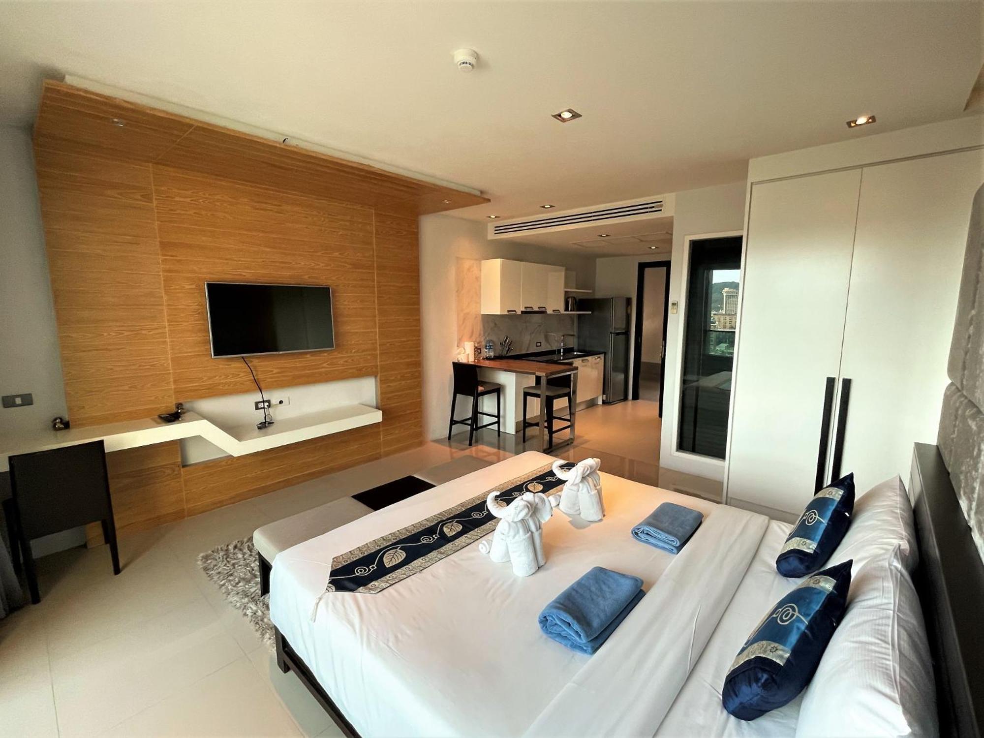 Emerald Terrace Apartments By Lofty Patong Luaran gambar